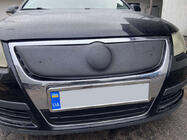 Volkswagen Passat B6 2006–2012 Zimná clona na masku chladiča (horná) fotografia 1