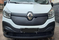 Renault Trafic 2015– Zimná clona na masku chladiča (2015-2020) Lesklá fotografia 1
