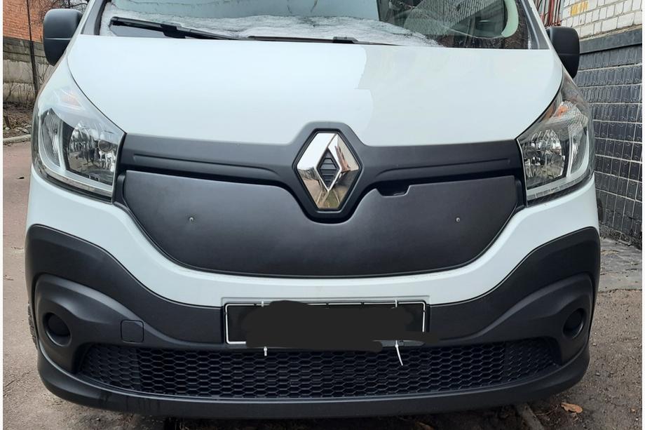 Renault Trafic 2015– Zimná clona na masku chladiča (2015-2020) Lesklá Image