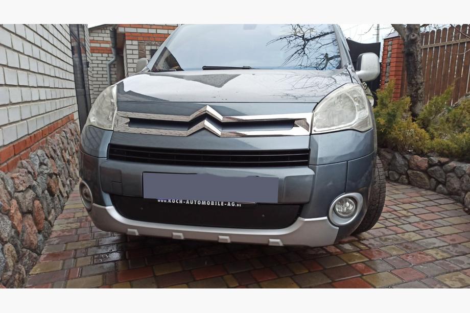 Citroen Berlingo 2008–2018 Zimná clona chladiča (2008-2012) Fotografia 2