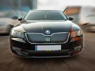 Skoda Superb 2015–2024 Zimná clona na mriežku chladiča (2015-2019, horná) fotografia 1