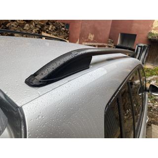 Strešné lyžiny Skyport Black Volkswagen Tiguan 2007–2016 fotografia 3