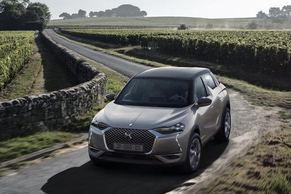 Recenzia prémiového kompaktného crossovera DS 3 Crossback