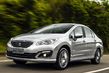 Recenzia kompaktného sedanu Peugeot 408 fotografia 2