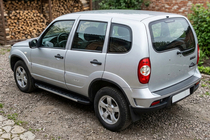 Chevrolet Niva 1998–2020 Bočné nášľapy Duru (2 ks, hliník) fotografia 1