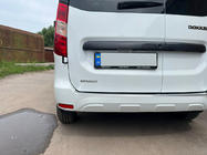 Renault Dokker 2013–2022 Nerezová lišta na zadný nárazník Carmos (nerez) fotografia 4