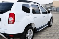 Dacia Duster 2008–2018 Bočné nášľapy typu X5 (2 ks, hliníkový profil) fotografia 1