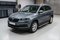 Skoda Karoq 2018– Bočné nášľapy Maydos V2 (2 ks, hliník/nehrdzavejúca oceľ) fotografia 1