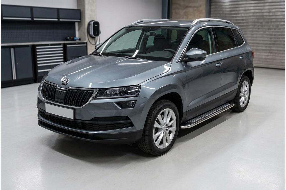 Skoda Karoq 2018– Bočné nášľapy Maydos V2 (2 ks, hliník/nehrdzavejúca oceľ) Image