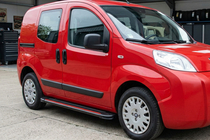 Citroen Nemo 2007–2017 Bočné prahy Maya Red (2 ks., hliník) fotografia 1