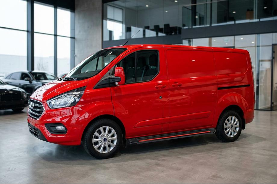 Ford Custom 2013–2022 Bočné prahy Maya Red (2 ks., hliník) Image