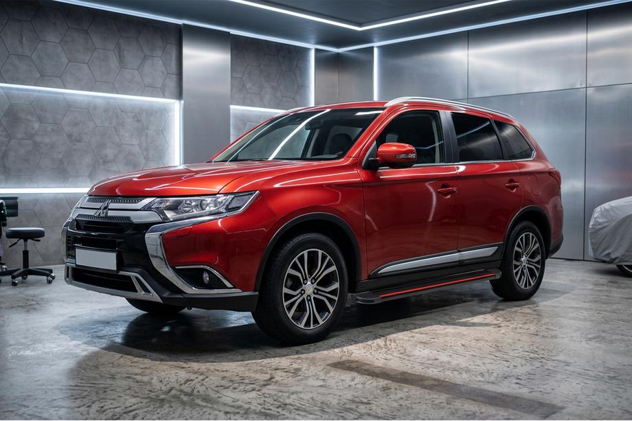 Mitsubishi Outlander 2012–2021 Bočné prahy Maya Red (2 ks., hliník) Image