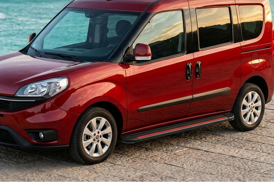 Opel Combo 2012–2018 Bočné prahy Maya Red (2 ks., hliník) Štandardná základňa Image