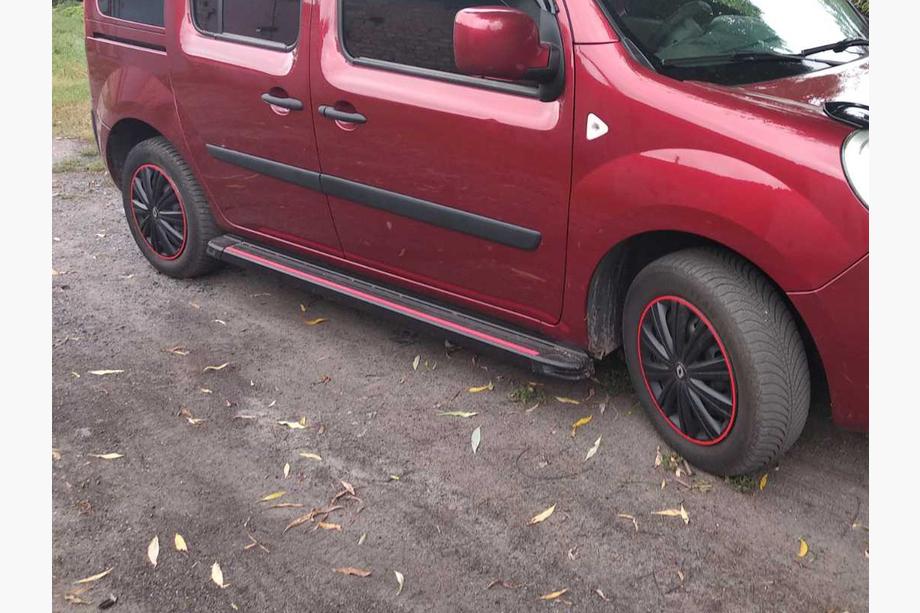 Renault Kangoo 2008–2020 Bočné prahy Maya Red (2 ks., hliník) Image