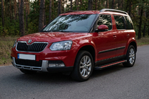 Skoda Yeti 2009–2017 Bočné prahy Maya Red (2 ks., hliník) fotografia 1
