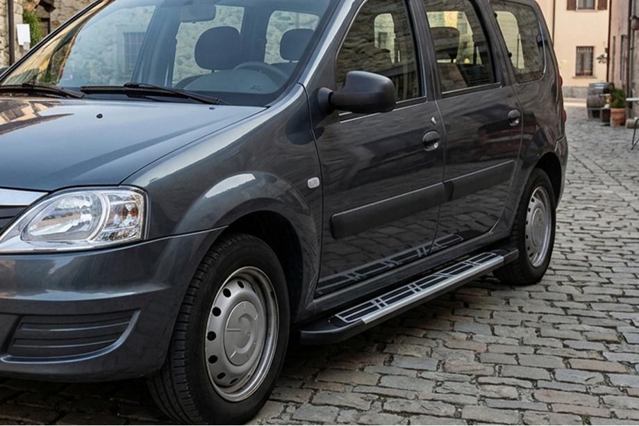 Lada Largus 2012– Bočné prahy Sunrise (2 ks, hliník) Image