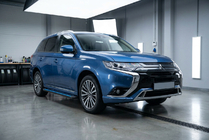 Mitsubishi Outlander 2012–2021 Bočné nášľapy Maya Blue (2 ks, hliník) fotografia 1