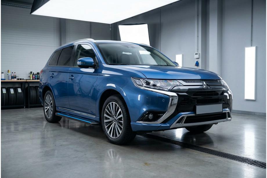 Mitsubishi Outlander 2012–2021 Bočné nášľapy Maya Blue (2 ks, hliník) Image