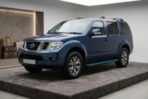 Nissan Pathfinder R51 2005–2014 Bočné nášľapy Maya Blue (2 ks, hliník) fotografia 1