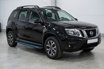Nissan Terrano 2014– Bočné nášľapy Maya Blue (2 ks, hliník) fotografia 1