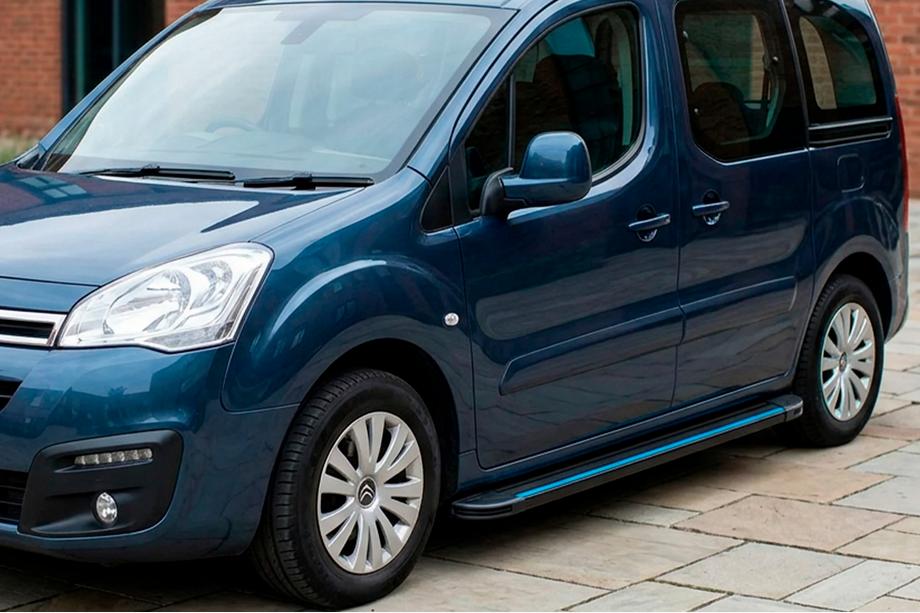Peugeot Partner Tepee 2008–2018 Bočné nášľapy Maya Blue (2 ks, hliník) Image