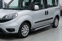 Fiat Doblo II 2010–2022 Bočné nášľapy New Vision Black (2 ks, hliník) fotografia 1