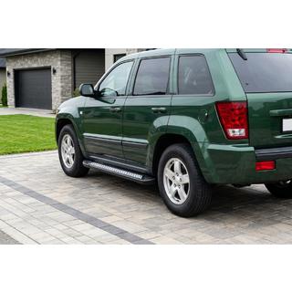 Bočné nášľapy New Vision Black (2 ks, hliník) Jeep Grand Cherokee WK 2004–2010 fotografia 1