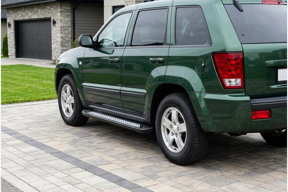 Jeep Grand Cherokee WK 2004–2010 Bočné nášľapy New Vision Black (2 ks, hliník) Image