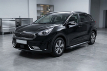 Kia Niro 2016–2021 Bočné nášľapy New Vision Black (2 ks, hliník) fotografia 1