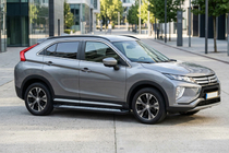 Mitsubishi Eclipse Cross 2017– Bočné nášľapy New Vision Black (2 ks, hliník) fotografia 1