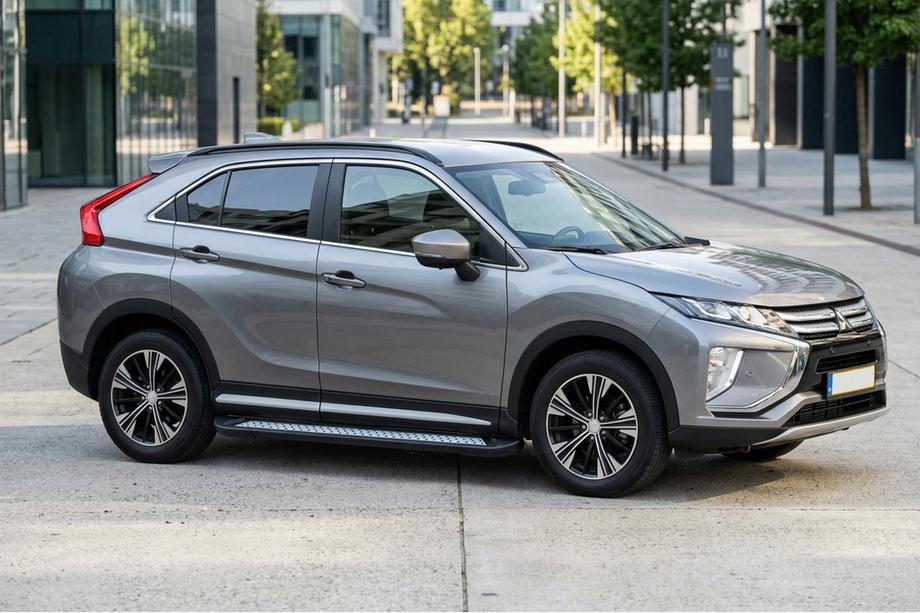 Mitsubishi Eclipse Cross 2017– Bočné nášľapy New Vision Black (2 ks, hliník) Image