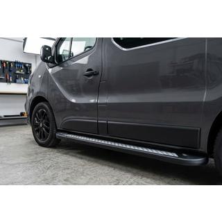 Bočné nášľapy New Vision Black (2 ks, hliník) Opel Vivaro 2001–2015 fotografia 1