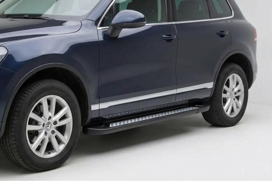 Porsche Cayenne 2003–2010 Bočné nášľapy New Vision Black (2 ks, hliník) Image