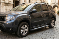 Renault Duster 2018–2024 Bočné nášľapy New Vision Black (2 ks, hliník) fotografia 1