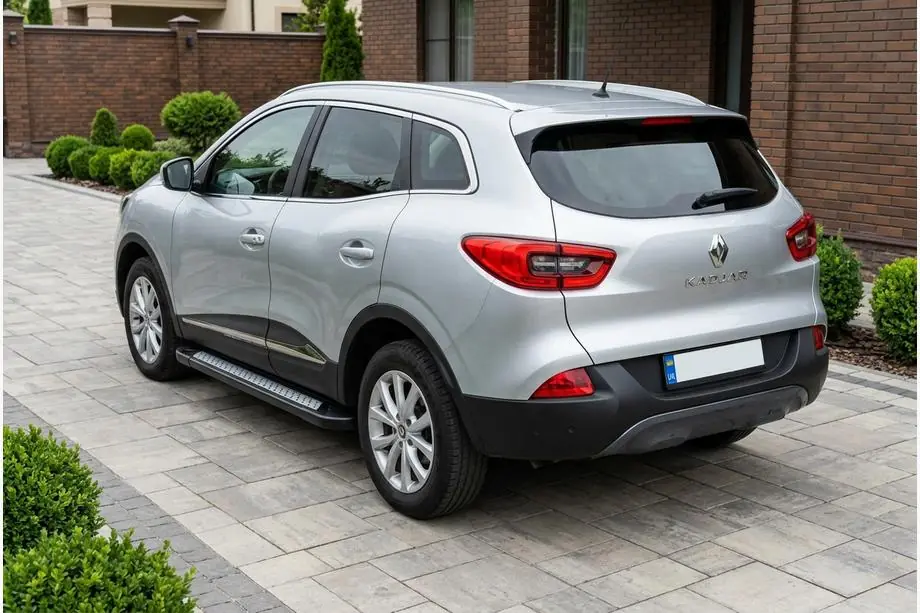 Renault Kadjar 2015–2022 Bočné nášľapy New Vision Black (2 ks, hliník) Image