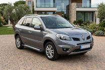 Renault Koleos 2008–2016 Bočné nášľapy New Vision Black (2 ks, hliník) fotografia 1