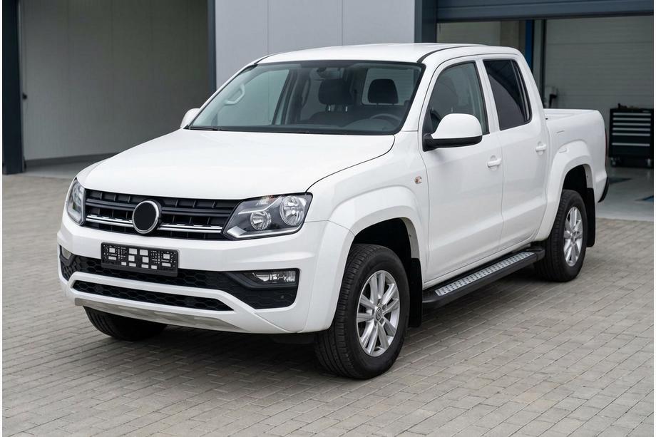 Volkswagen Amarok 2010–2022 Bočné nášľapy New Vision Black (2 ks, hliník) Image