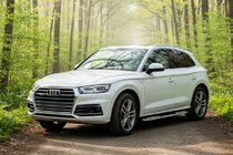 Audi Q5 2017–2025 Bočné nášľapy Tayga V2 (2 ks, hliník) fotografia 1