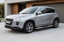 Peugeot 4008 2012–2017 Bočné nášľapy Tayga V2 (2 ks, hliník) fotografia 1