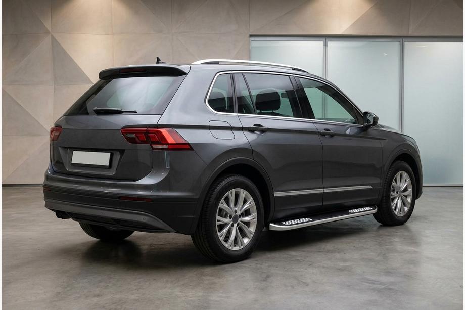 Volkswagen Tiguan 2016–2023 Bočné nášľapy Tayga V2 (2 ks, hliník) Image