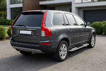 Volvo XC90 2002–2014 Bočné nášľapy Tayga V2 (2 ks, hliník) fotografia 1