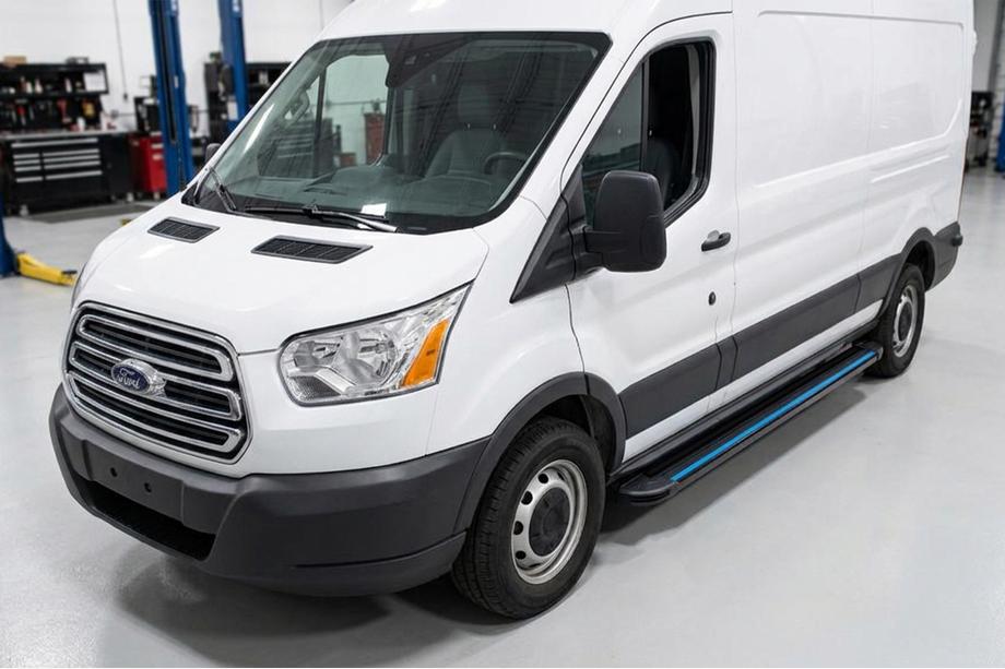 Ford Transit 2014– Bočné nášľapy Maya Blue (2 ks, hliník) Image