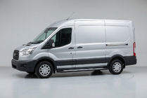 Ford Transit 2014– Bočné nášľapy New Vision Black (2 ks, hliník) L1 (Standard) fotografia 1