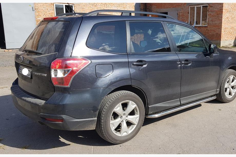 Subaru Forester 2013–2018 Bočné prahy Premium (2 ks, nerez.) Image