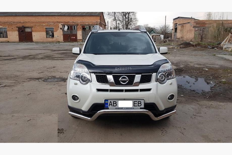 Nissan X-trail T31 2007–2014 Predný ochranný rám ST007 (nerez) Fotografia 3