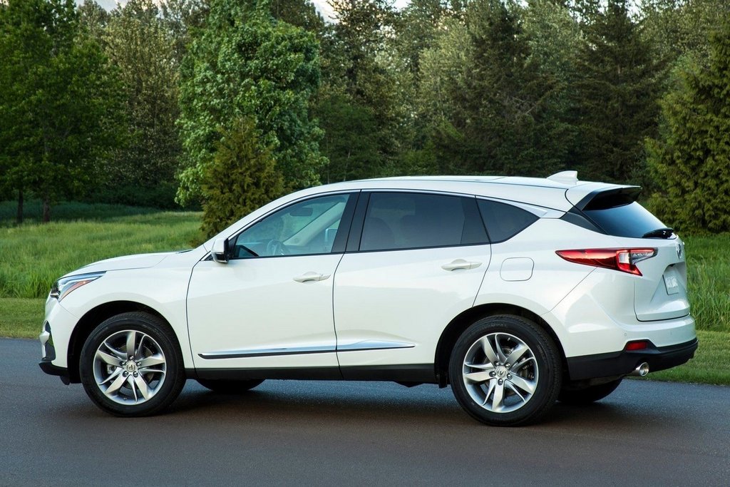 Recenzia tretej generácie crossoveru Acura RDX