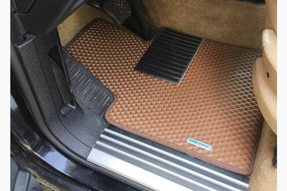 Range Rover III L322 2002–2012 EVA autokoberce (tehlový vzor) V-1 Image