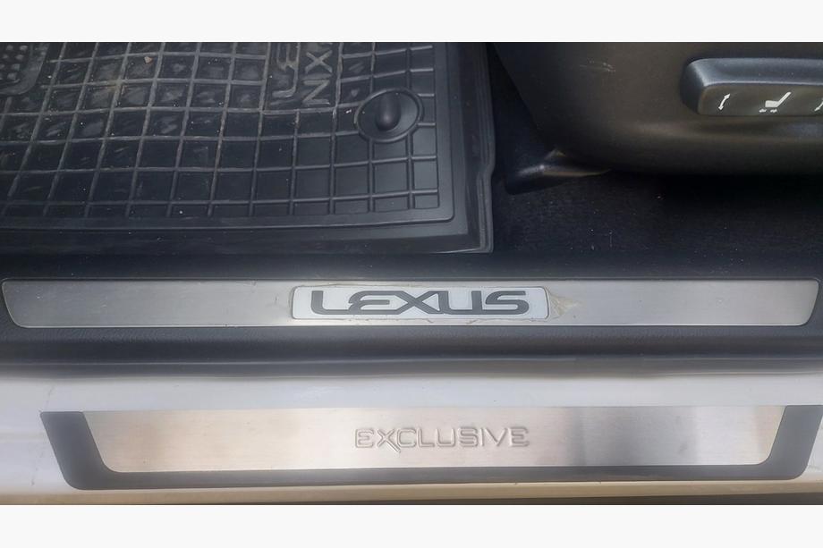 Lexus NX 2014–2021 Chrómové kryty prahov (4 ks) Sport Image