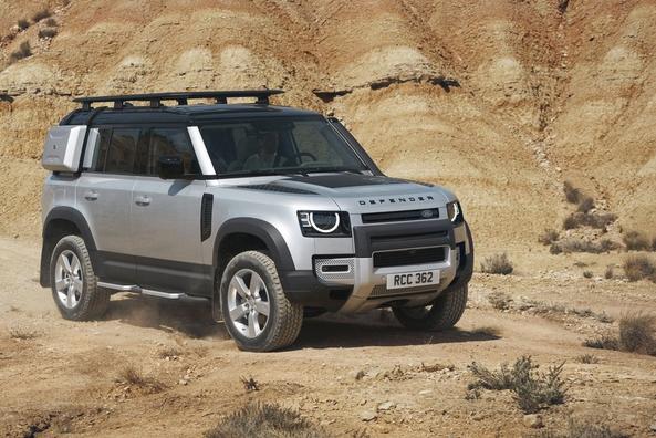 Prémiový päťdverový SUV Land Rover Defender 110 Fotografia 3