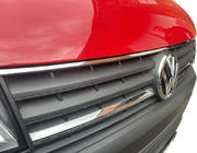 Volkswagen T6 2015–2024 Nerezová chrómová lišta na hornú časť masky 2015-2019 (1 ks) fotografia 4